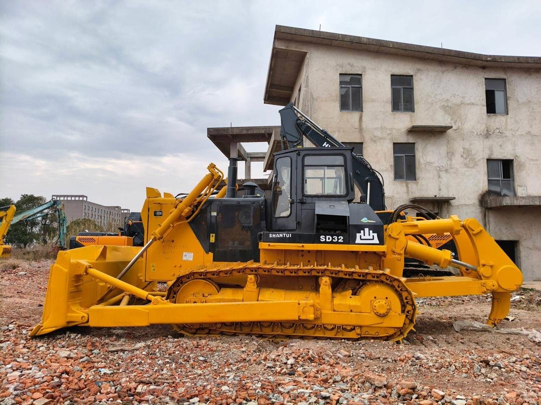 Services dozer